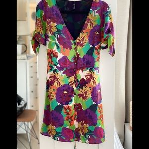 Zara turf summer flower dress.